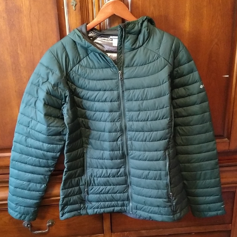 Green Insulated Puffer Jacket with Hood